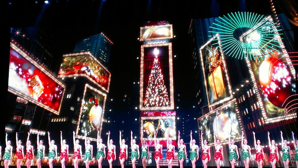 New York at Christmas on the Great stage